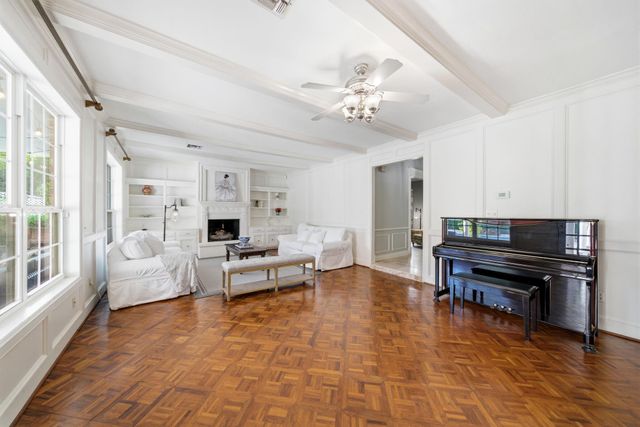 15814 Fleetwood Oaks Drive, Houston, TX 77079