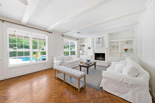 15814 Fleetwood Oaks Drive, Houston, TX 77079