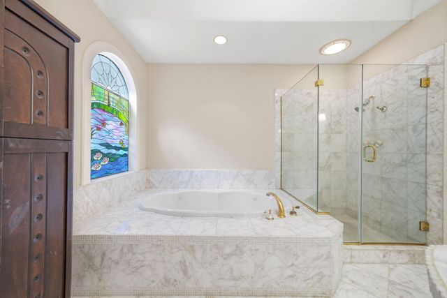 15814 Fleetwood Oaks Drive, Houston, TX 77079