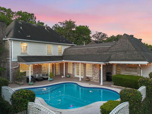 15814 Fleetwood Oaks Drive, Houston, TX 77079