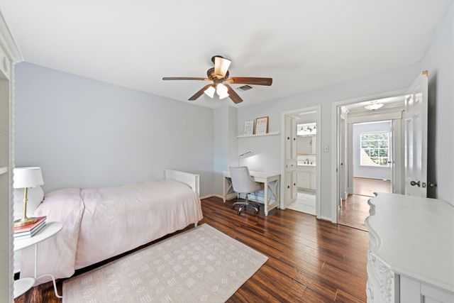 15814 Fleetwood Oaks Drive, Houston, TX 77079