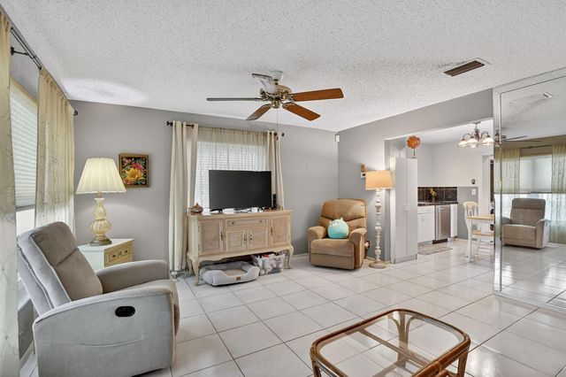 121 NW 28th Court, Pompano Beach, FL 33064