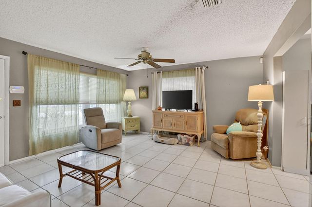 121 NW 28th Court, Pompano Beach, FL 33064