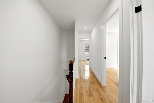 4135 Murdock Avenue, Bronx, NY 10466
