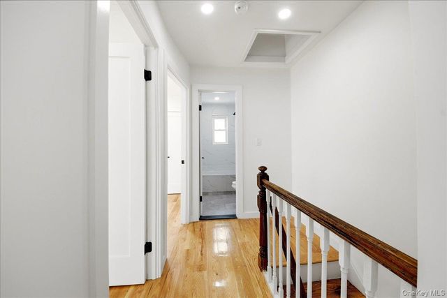 4135 Murdock Avenue, Bronx, NY 10466