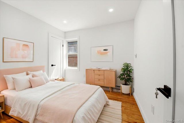 4135 Murdock Avenue, Bronx, NY 10466