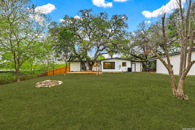 227 W Glenview, San Antonio, TX 78228