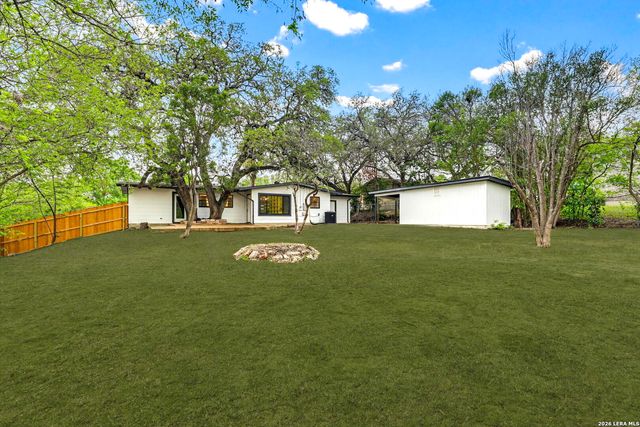 227 W Glenview, San Antonio, TX 78228