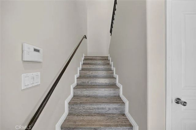 7923 Ledge Ave, Sun Valley, CA 91352