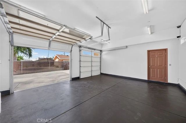 7923 Ledge Ave, Sun Valley, CA 91352