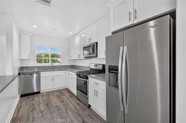 7923 Ledge Ave, Sun Valley, CA 91352