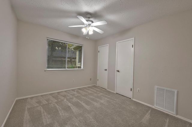 2011 Creek Valley Lane, Sugar Land, TX 77478