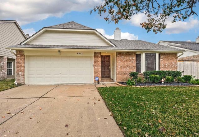 2011 Creek Valley Lane, Sugar Land, TX 77478