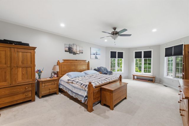 419 N Brook Forest Rd, Derby, KS 67037
