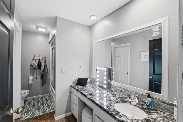 419 N Brook Forest Rd, Derby, KS 67037