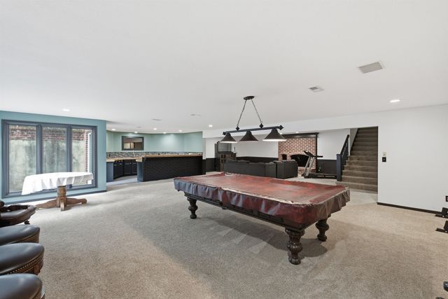 419 N Brook Forest Rd, Derby, KS 67037
