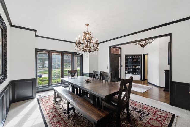 419 N Brook Forest Rd, Derby, KS 67037