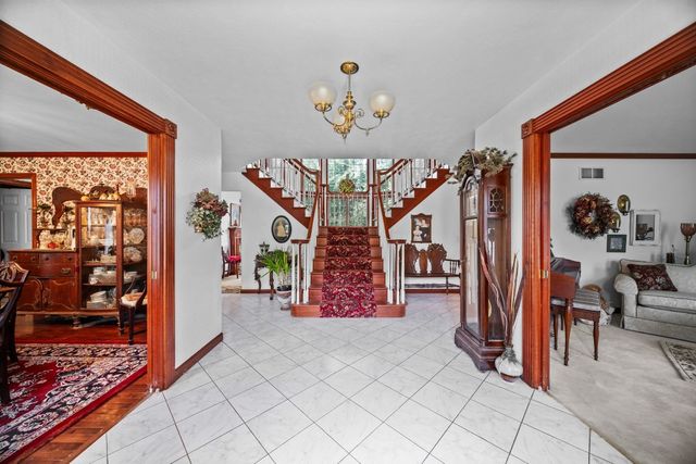 101 BEAU Drive, Edinboro, PA 16412