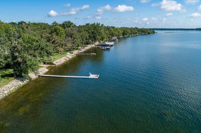 2807 Government Point Road NE, Alexandria, MN 56308
