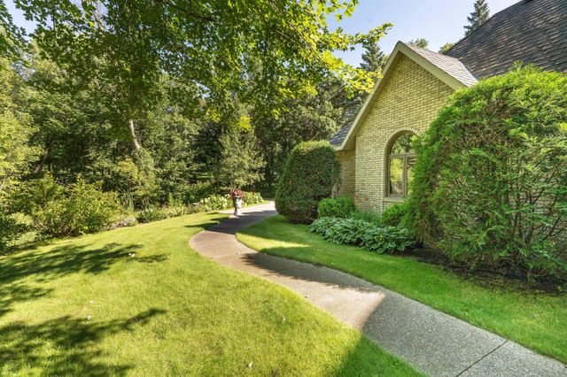 2807 Government Point Road NE, Alexandria, MN 56308