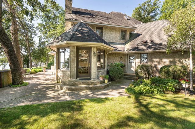 2807 Government Point Road NE, Alexandria, MN 56308