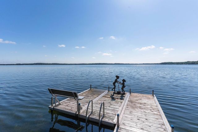 2807 Government Point Road NE, Alexandria, MN 56308