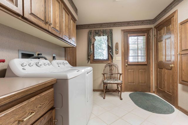 2807 Government Point Road NE, Alexandria, MN 56308