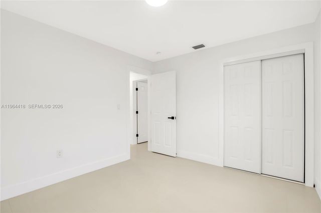 9461 NW 19th Pl, Sunrise, FL 33322