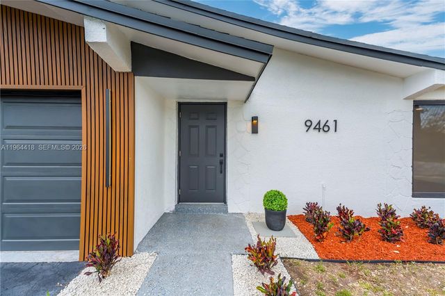 9461 NW 19th Pl, Sunrise, FL 33322