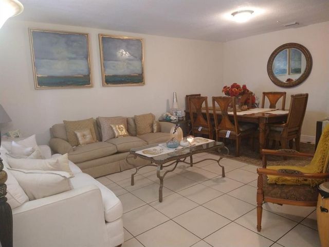 540 NE 58th Street, Oakland Park, FL 33334