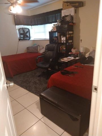 540 NE 58th Street, Oakland Park, FL 33334