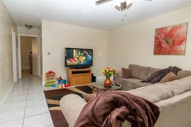 540 NE 58th Street, Oakland Park, FL 33334