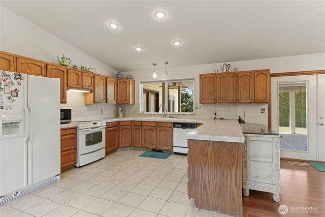 695 S Lyle Avenue, East Wenatchee, WA 98802