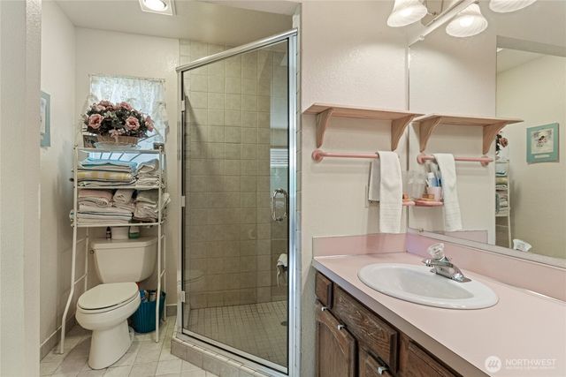 695 S Lyle Avenue, East Wenatchee, WA 98802