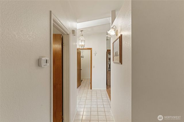 695 S Lyle Avenue, East Wenatchee, WA 98802