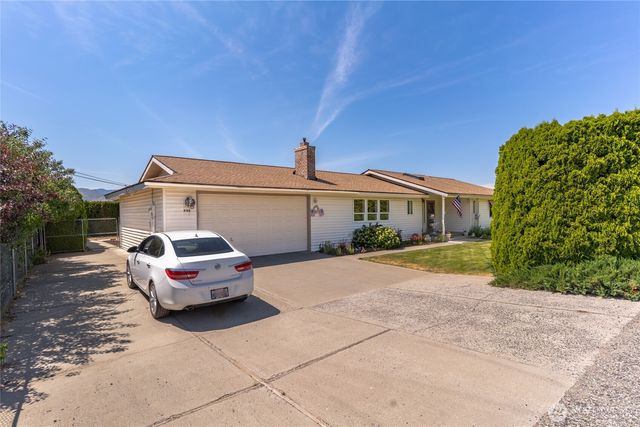 695 S Lyle Avenue, East Wenatchee, WA 98802