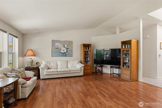 695 S Lyle Avenue, East Wenatchee, WA 98802