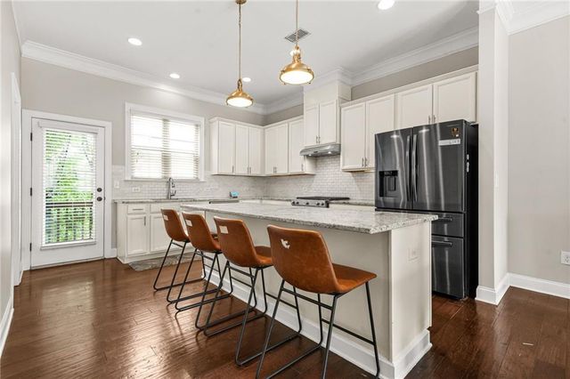 4405 DONAHUE Avenue, Sugar Hill, GA 30518