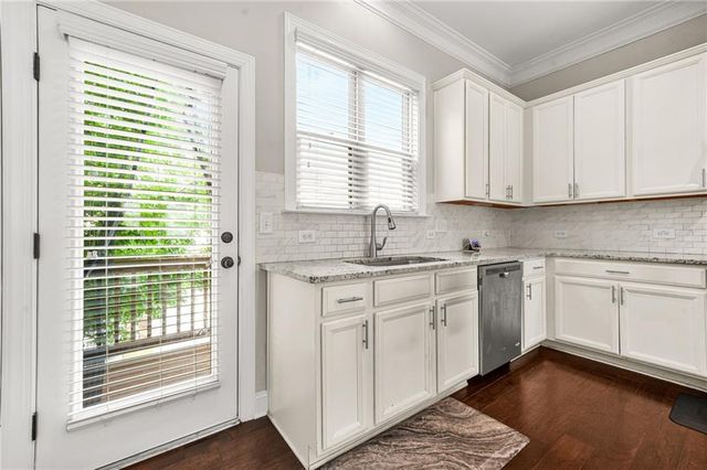 4405 DONAHUE Avenue, Sugar Hill, GA 30518