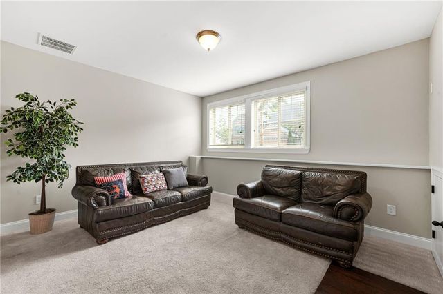 4405 DONAHUE Avenue, Sugar Hill, GA 30518