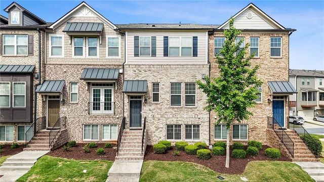4405 DONAHUE Avenue, Sugar Hill, GA 30518
