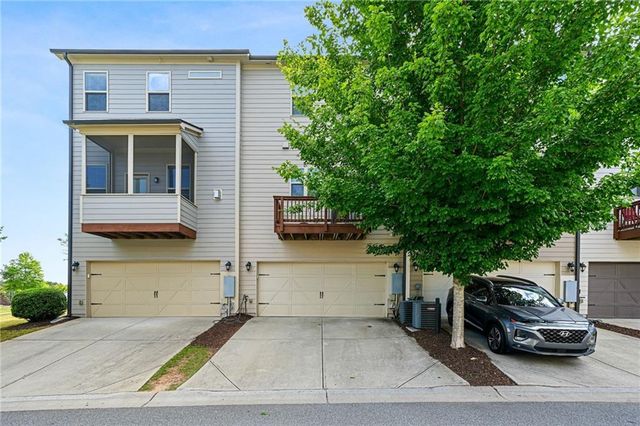 4405 DONAHUE Avenue, Sugar Hill, GA 30518