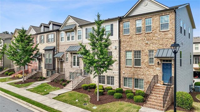 4405 DONAHUE Avenue, Sugar Hill, GA 30518