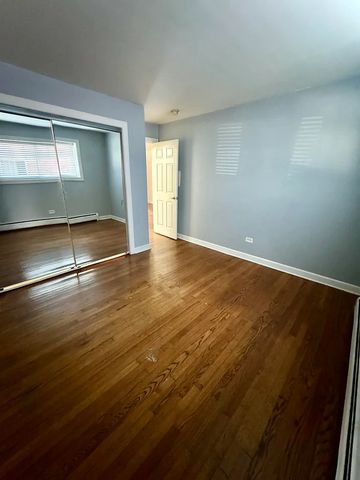 323 N Princeton Avenue 1, Villa Park, IL 60181