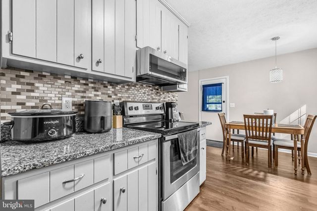 49 CARTER LN, Inwood, WV 25428