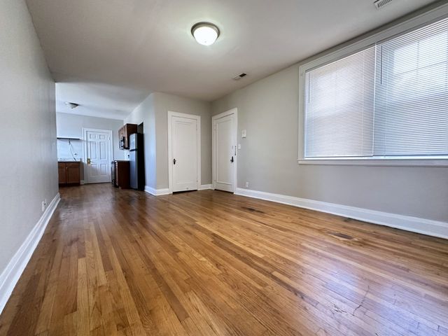 610 N 2nd St Apt 8, Clarksville, TN 37040