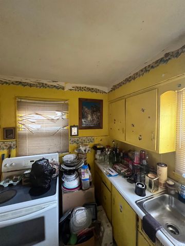 3217 Oliver Street, Fort Wayne, IN 46806