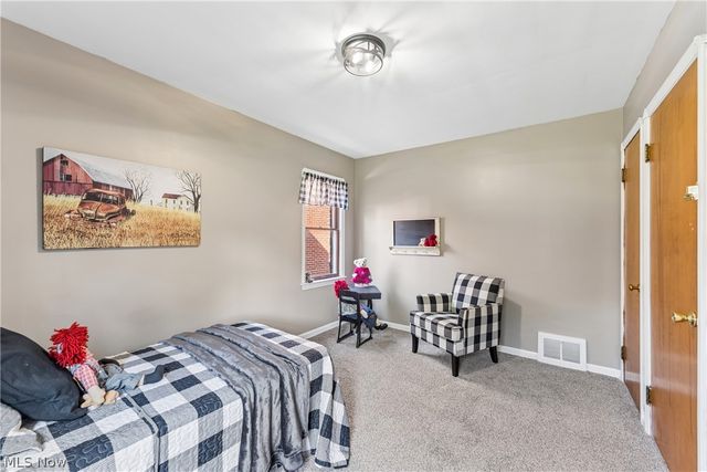 14519 Orchard Park Avenue, Cleveland, OH 44111