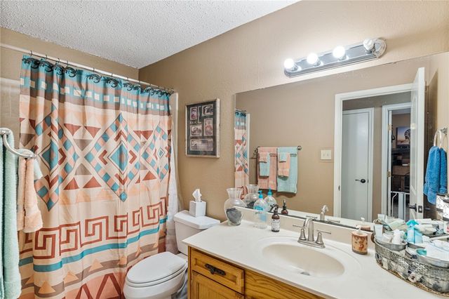 6813 Braesvalley Dr, Corpus Christi, TX 78413