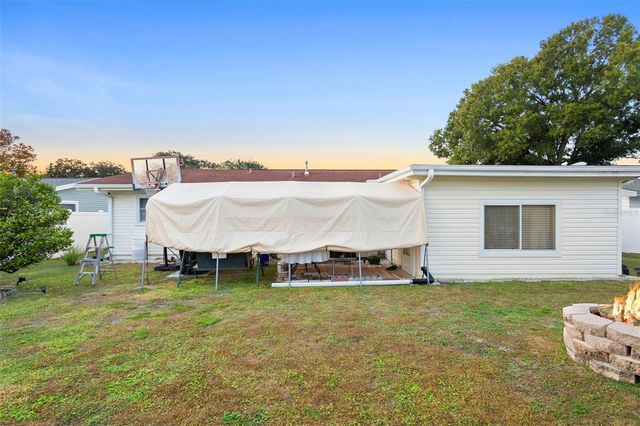 2061 KEYES LANE, Deltona, FL 32738